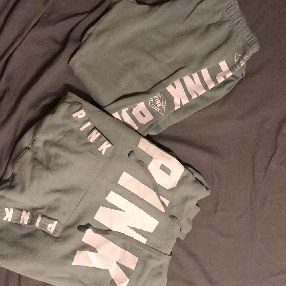 A two piece sweatshirt and sweats out fit